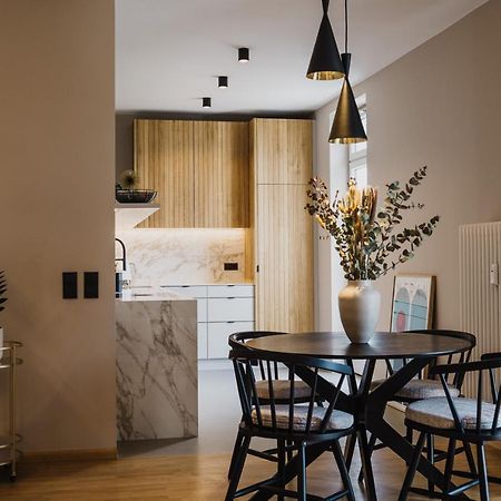 Meralino Boutique Apartment เมราโน ภายนอก รูปภาพ
